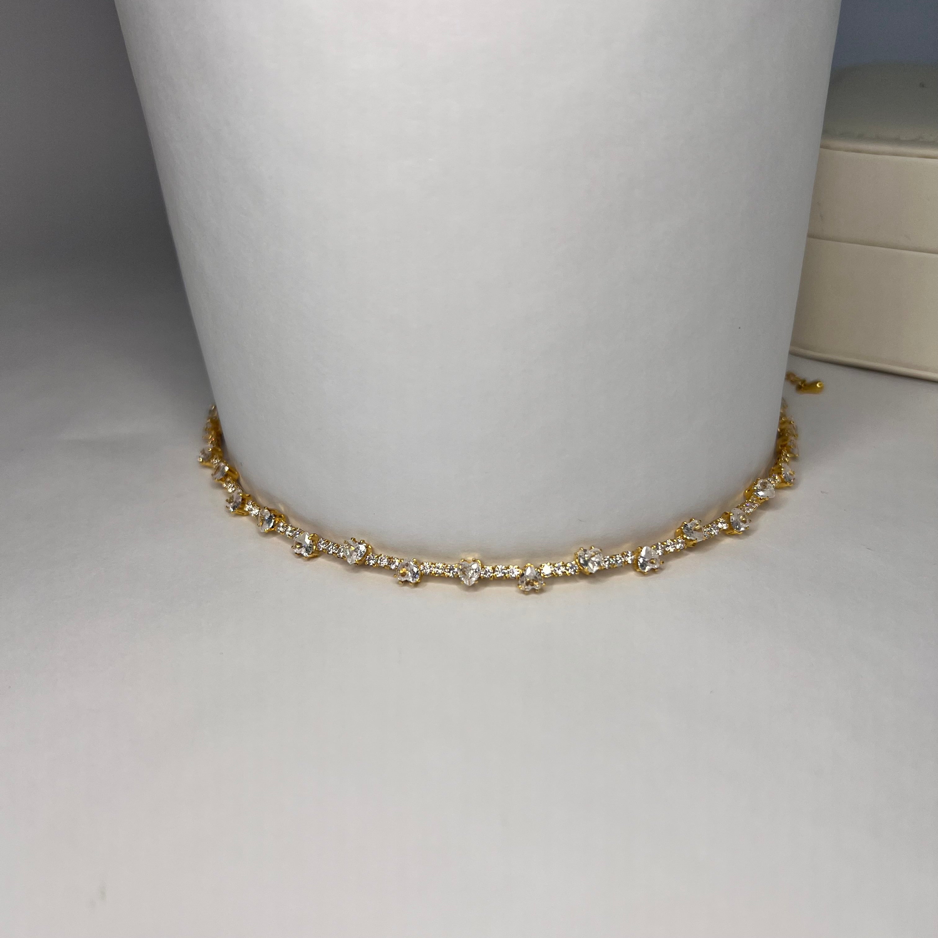 Choker Riley