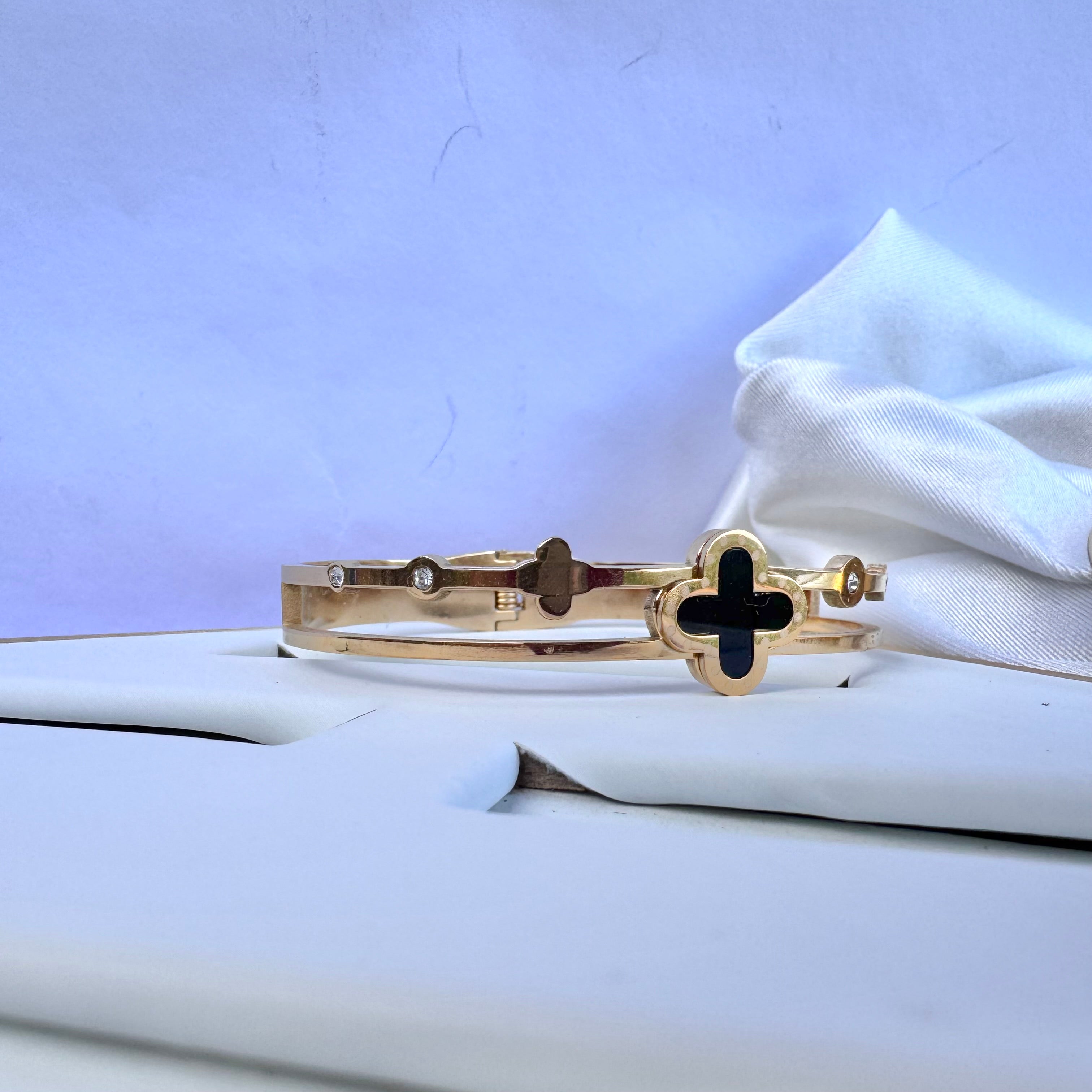 Bracelete Trevo