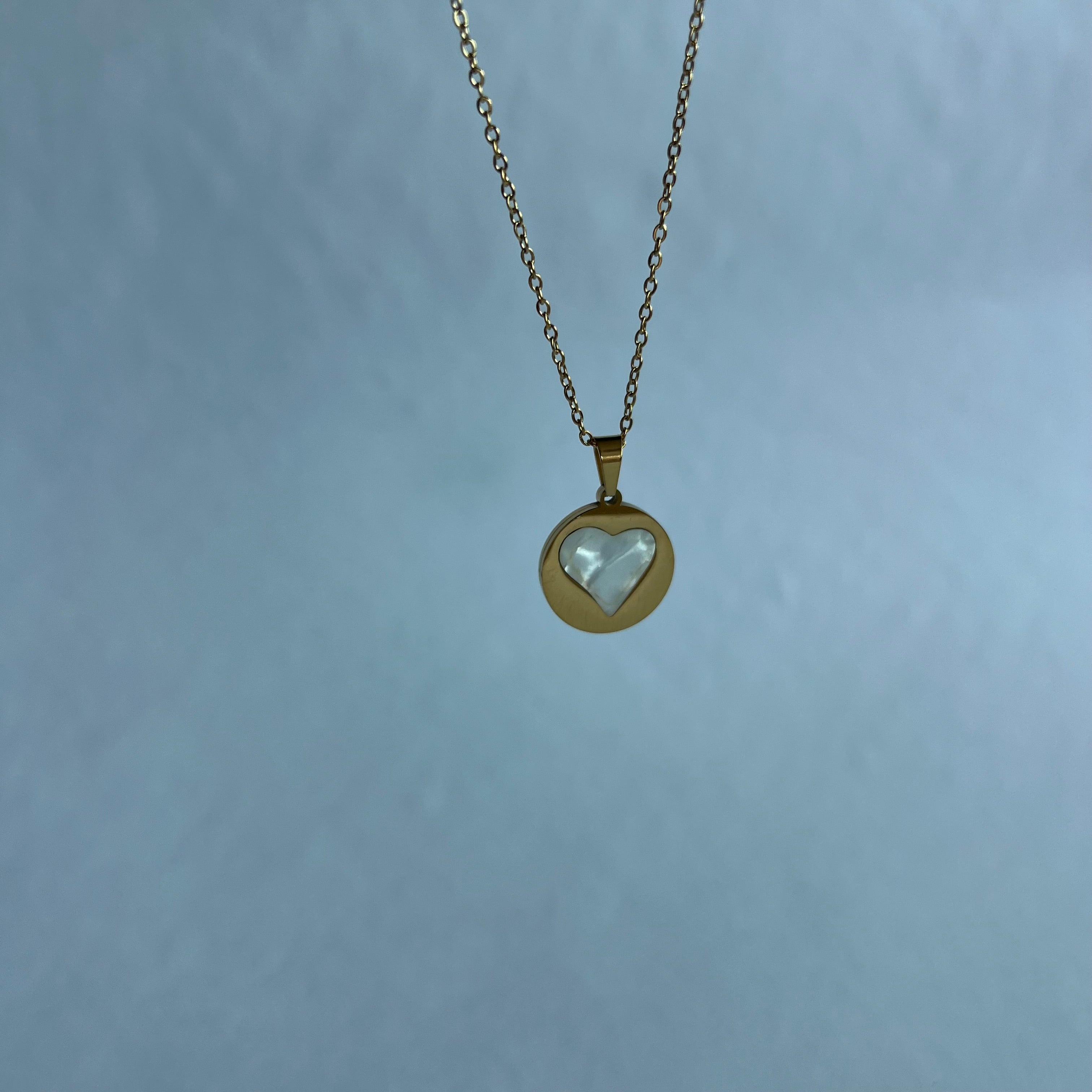 Colar Love
